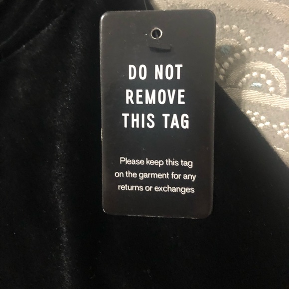 Express Dress - Picture 4 of 5